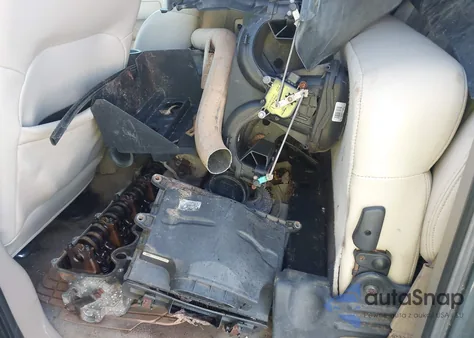 2004 Ford F-150 Lariat/Xlt from USA, damaged, VIN 1FTPW12574KC86483